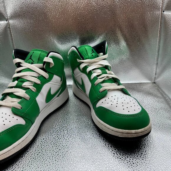 Size 6.5Y Jordan 1 Mid Kids Lucky Green White Mid Basketball Sneakers DQ8426-301 - Picture 4 of 10